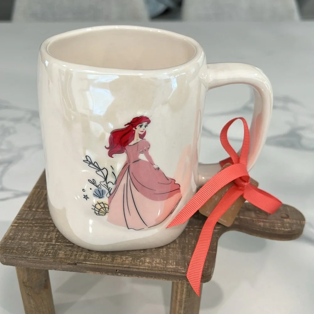 👑Cute. Rae Dunn PRINCESS MUG.